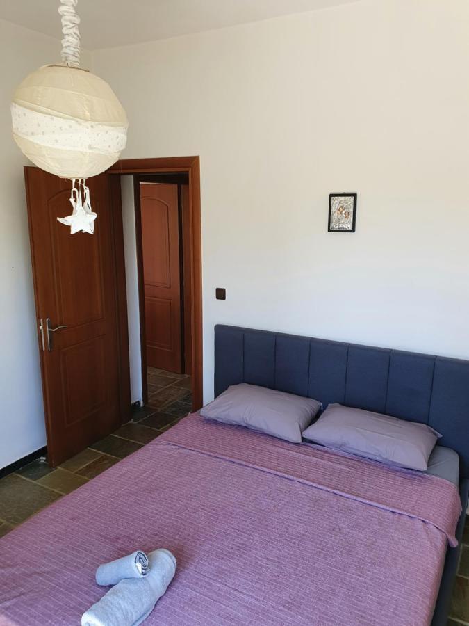 Julia'S Apartment Kalamata Exterior photo